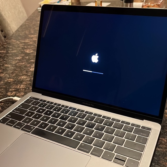 Apple Other - MacBook Pro 2017